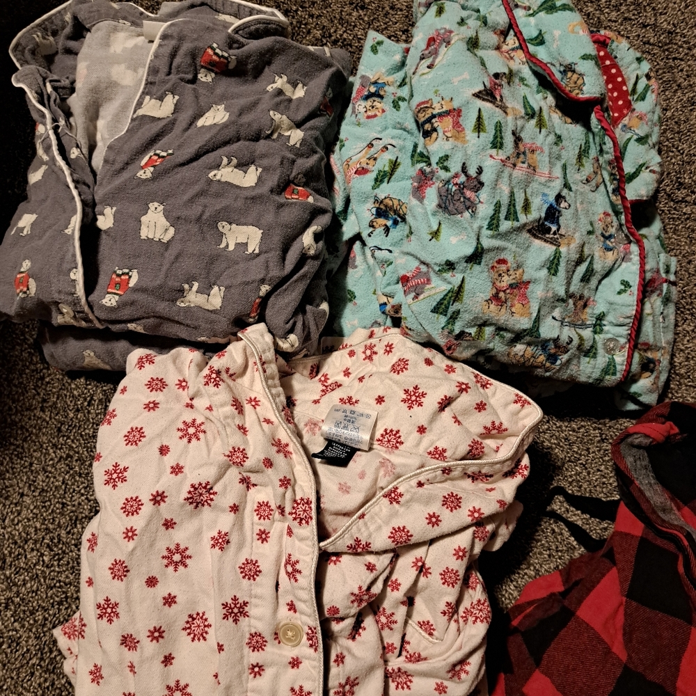 3 sets of women's flannel pajama sets